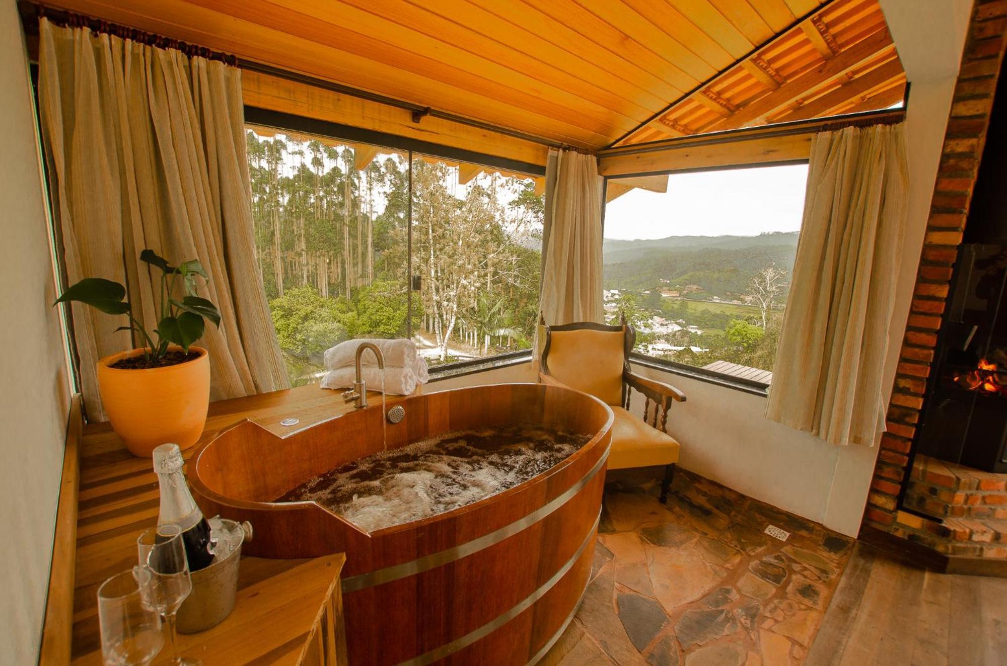 Cabana Tramonto Di Lourdes Doutor Pedrinho Exterior photo